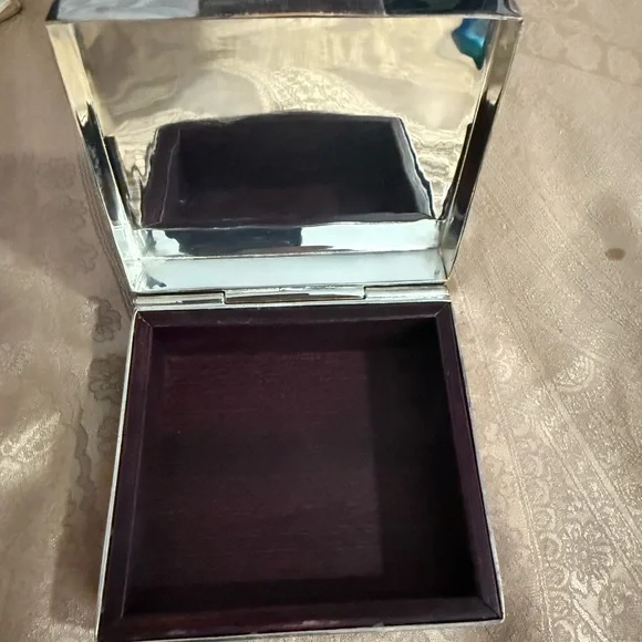 Ralph Lauren Silver Jewelry Organizer - Picture 4 of 5